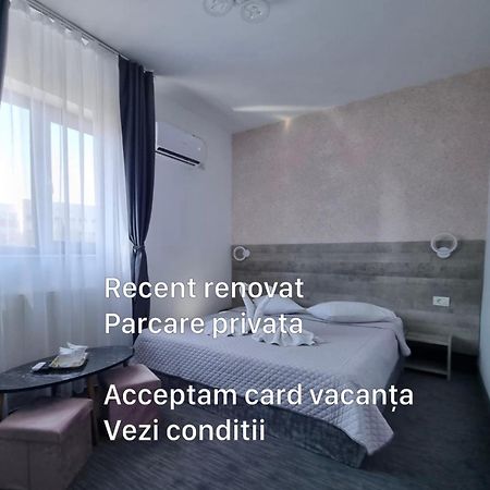 Hotel Miniom Constanta Exterior photo